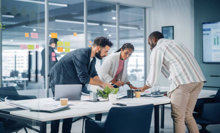 How Working Together Builds Stronger Friendships